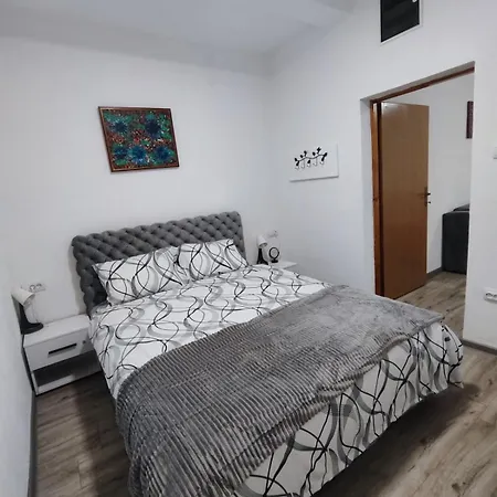 Apartament Valterova *